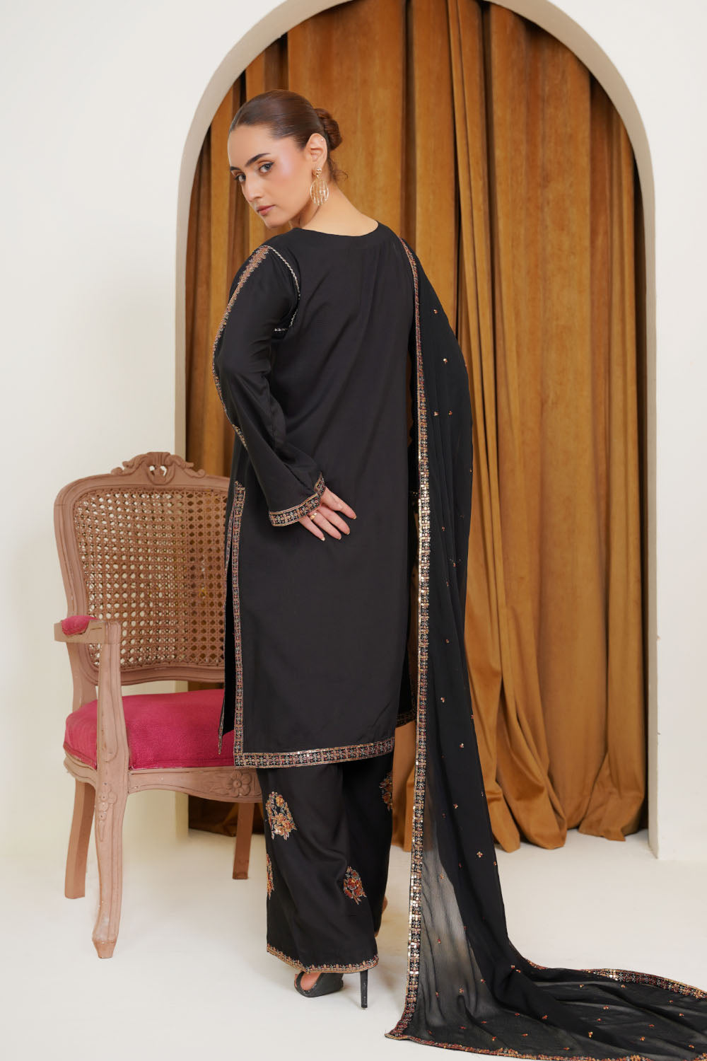 Embroidered Black Viscouse Suit-7081