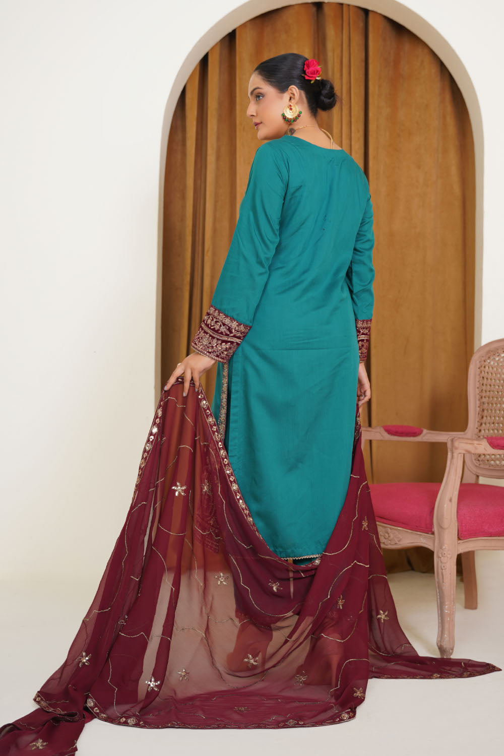 Embroidered Viscouse Velvet Suit - 7088